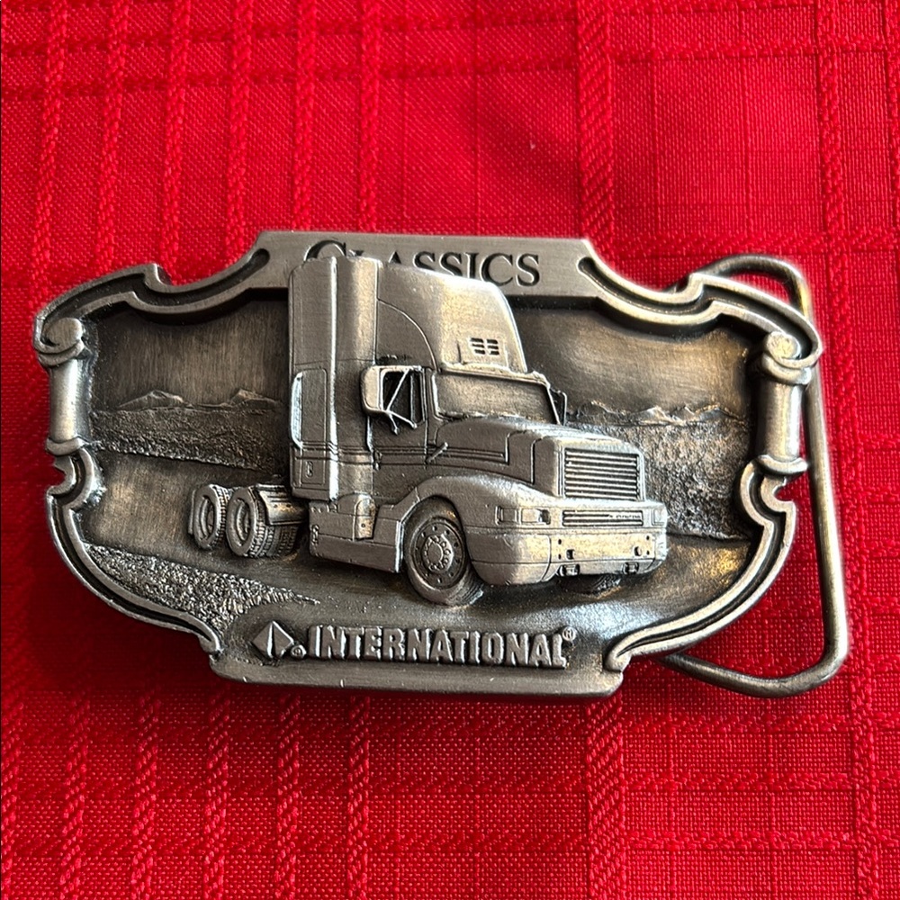 International Classics Truck Belt Buckle in new condition.